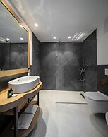 Aris Apartments & Sky Pool - Tonelli Hotels - Adult Friendly