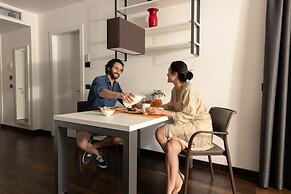 Aris Apartments & Sky Pool - Tonelli Hotels - Adult Friendly