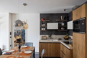 Aris Apartments & Sky Pool - Tonelli Hotels - Adult Friendly