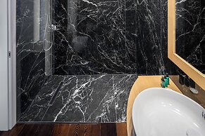 Aris Apartments & Sky Pool - Tonelli Hotels - Adult Friendly