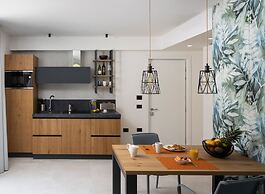 Aris Apartments & Sky Pool - Tonelli Hotels - Adult Friendly