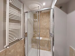 Vico Fashion District