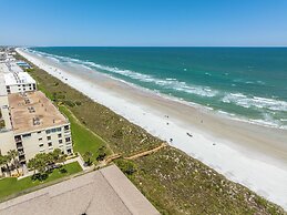 Four Winds by Distinctive Beach Rentals