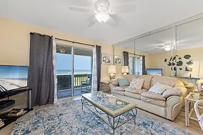 Four Winds by Distinctive Beach Rentals