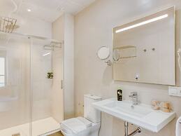 Limehome Málaga Calle Ancha del Carmen