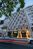 YAYS Antwerp Opera by Numa