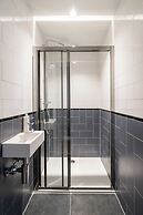 YAYS Antwerp Opera by Numa