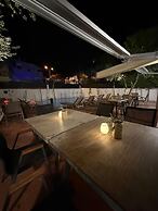 Alaçatı Otel Rebetiko