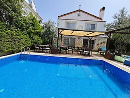 Alaçatı Otel Rebetiko