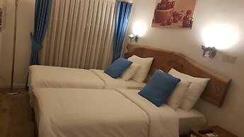 Alaçatı Otel Rebetiko