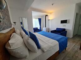 Alaçatı Otel Rebetiko