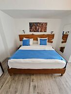 Alaçatı Otel Rebetiko