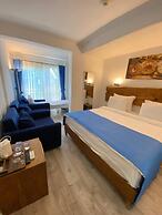 Alaçatı Otel Rebetiko