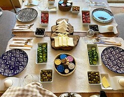 Alaçatı Otel Rebetiko