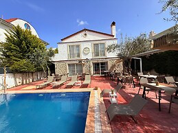 Alaçatı Otel Rebetiko