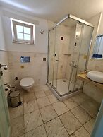 Alaçatı Otel Rebetiko