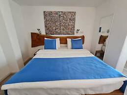 Alaçatı Otel Rebetiko