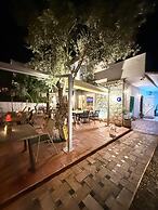 Alaçatı Otel Rebetiko