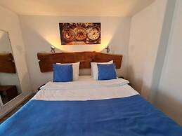 Alaçatı Otel Rebetiko