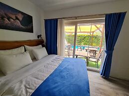 Alaçatı Otel Rebetiko