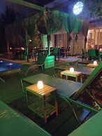 Alaçatı Otel Rebetiko