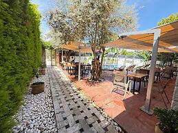 Alaçatı Otel Rebetiko