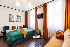 Estery12 - LoftAffair Collection