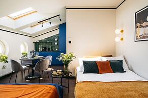 Estery12 - LoftAffair Collection