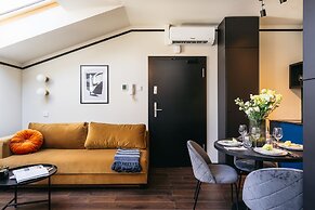 Estery12 - LoftAffair Collection