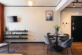 Estery12 - LoftAffair Collection