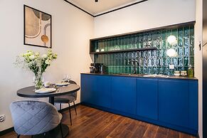 Estery12 - LoftAffair Collection