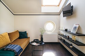 Estery12 - LoftAffair Collection