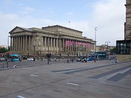 Home With a View Close to Liverpool Stadium