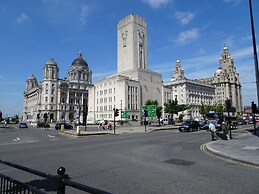 Home With a View Close to Liverpool Stadium