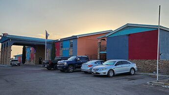 B&J Hotel and Apartment