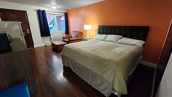 B&J Hotel and Apartment