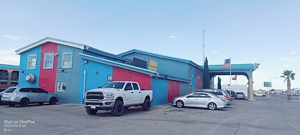 B&J Hotel and Apartment