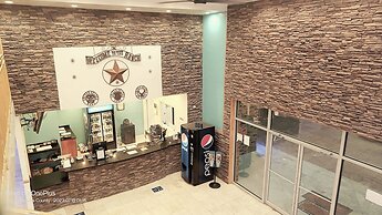 B&J Hotel and Apartment