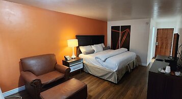 B&J Hotel and Apartment