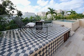 408 Luxurious Apt King Bed