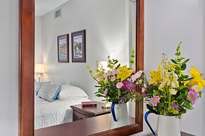 Second Floor East Standard Suite