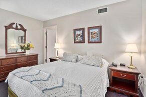 Second Floor East Standard Suite