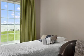 Top Floor Family Deluxe Bay View