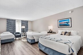 Second Floor Family Deluxe