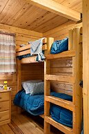 Amazing Getaway: Enjoy our Cozy Log Cabins on the Chesapeake Bay!