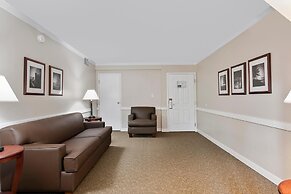 Second Floor Deluxe Suite Bay View