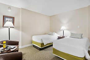 Top Floor Standard Suite