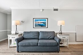 First Floor Bay View Deluxe Suite