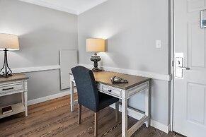 First Floor Bay View Deluxe Suite