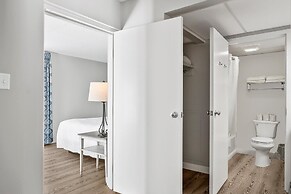 First Floor Bay View Deluxe Suite